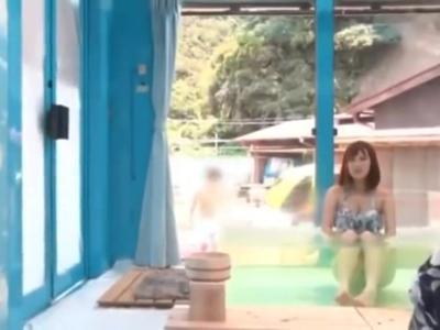 /リフレ:スイムウェア/【素人ナンパ】仲のいい男女を2人っきりで混浴してもらったら興奮してHしだした！妄想注意なスケベ映像
