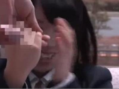/マジックミラー:筆おろし/社会人になりたてのお姉さんが優しくチェリーボーイの筆おろし！めちゃシコ確実な激エロ動画
