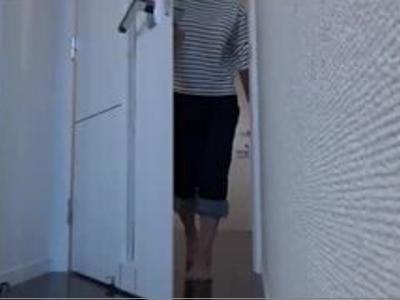 激カワロリ娘を部屋に連れ込んでH隠し撮り！興奮必須の体