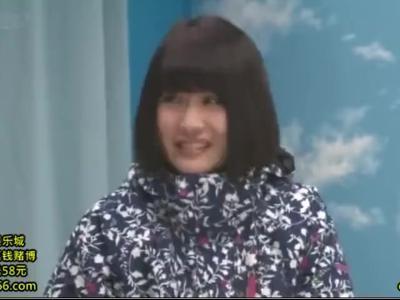/外見える!?:企画/女子大生が男友達との素股で発情して生挿入SEX！妄想注意なスケベ動画