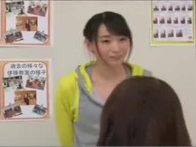 /羞恥:スポーツ/『やめて…声でちゃう…』美乳な美女に図書館でセクハラ！愛液糸引きまくりの感じまくり！こんなかわいい子が…