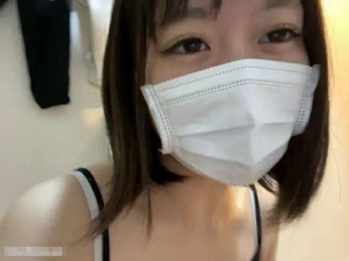 【ライブチャット】「お◯っこ溜まってるwお風呂でお◯っこ配信wシミがやばいwオナ見ててほしいな！」ちっぱい娘自宅エロ配信！