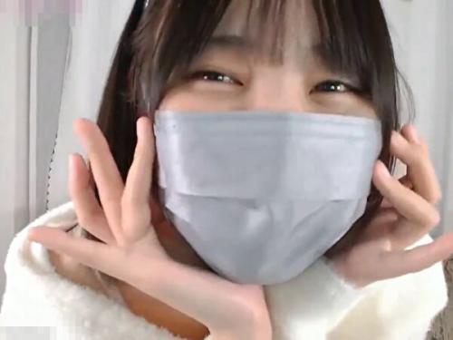 「グチャグチャになってきた…おもらししちゃうところ見てくれる？」淫語連発パイパンビッチ美少女【無修正ライブチャット】