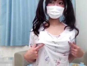 【ライブチャット】「乳首はここw押したい人！押していいよw乳首当てゲームしよっw」ツインテ美少女ノーブラパジャマ姿でエロ配信！