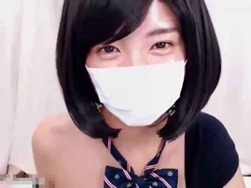 【ライブチャット】「あっ！乳首見えちゃった？はずかしい…」ノーブラニットTバック紐パン美尻清楚娘！