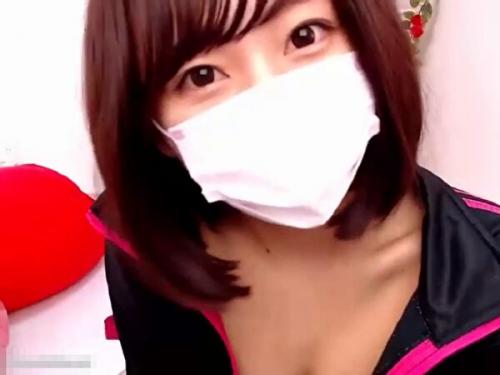 【ライブチャット】「チャック全開にしちゃおっかな！ジジジーーー！オマ○コとアナル見たいですか？」美尻娘誘惑エロ配信！