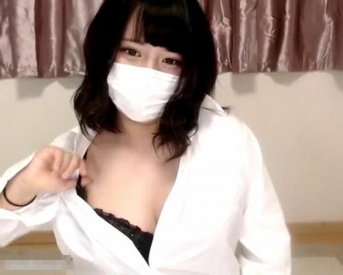 【ライブチャット】「足コキしたことないですw初配信です！」18歳Fカップむっちり制服娘おっぱい弄り！