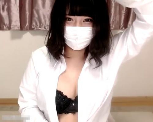 【ライブチャット】「足コキしたことないですw配信１回目です！教えてください！」ムッチリ制服娘が初live配信！