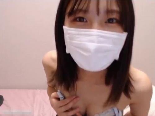 【ライブチャット】「興奮してる…クンクンしてぇw中出しされたことないですwクリわかる？」清楚制服スケベ娘が発情オナニー！
