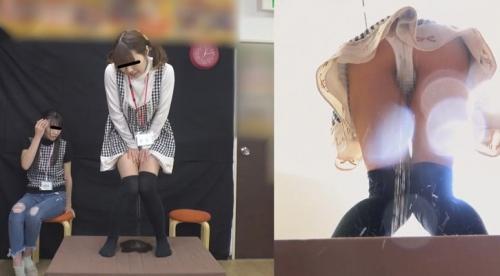 アイドルもトイレに行かなければお漏らしします。