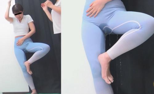 シェーのポーズでおもらし