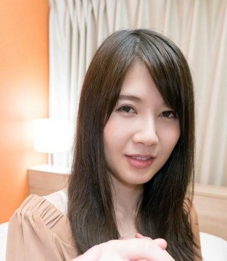 素人人妻をナンパして中出しSEX