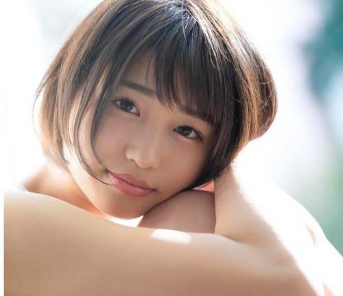 唯井まひろ 18歳 AVデビュー！週刊プレイボーイのグラビアで鮮烈なデビューを飾った2000年生まれの唯井まひろAV出演！