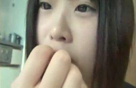 顔出しヤバイやつ！激カワのJCロリ少女にバックから膣内射精の中出しセックスをハメ撮りしちゃった個人撮影動画！円光