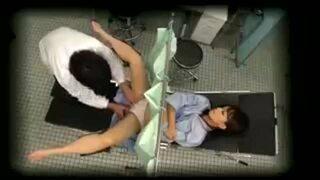 産婦人科の盗撮映像！悪徳医師が検査と偽り美人患者を生ハメ中出しする！