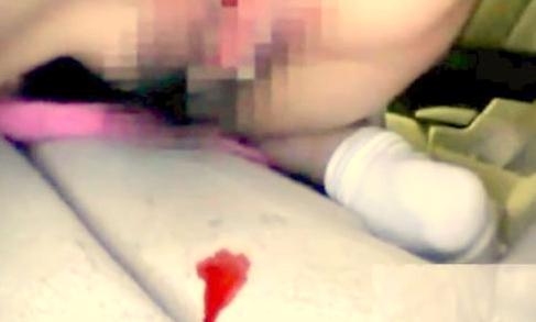 処女のJKを車で拉致って車内でレイプ！中出し後に抜いたチンポが血まみれでマンコから血が！処女膜が破れて号泣する女子校生！