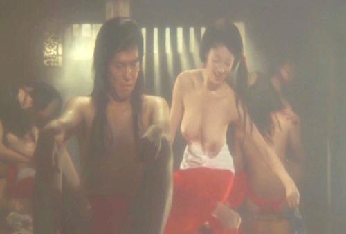 【お宝映像】高岡早紀　巨乳の乳房をさらけ出す！爆乳がユサユサ揺れまくり！佐藤浩市との迫真の演技！
