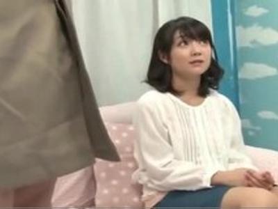 [マジックミラー.筆おろし]【MM号】優しい素人女の子にチェリー君が初めてのチンポ挿入！見過ごせないくらいいい女