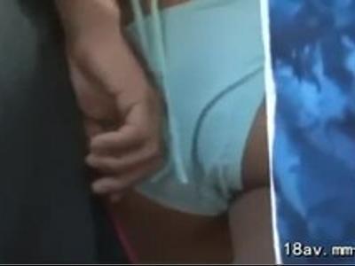 [巨乳.レイプ]『やめてください…』海水浴から帰るビキニ美少女をバスの中でレイプ！迷ったらこの動画