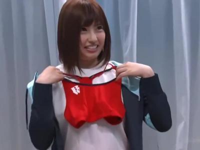 [マッサージ.リフレ]素人ナンパ『恥ずかしぃです♡』ルックス最高な女の子が膣圧チェックからの揉み解しH！右手が止まらないR18動画