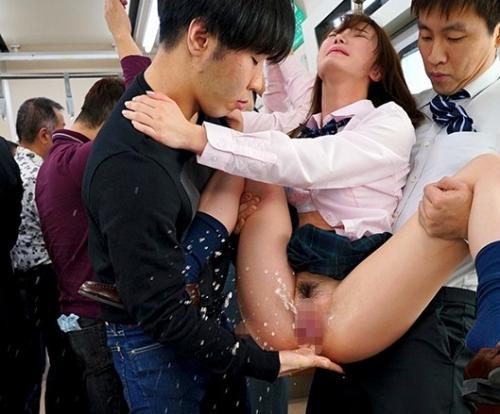 坂道みる«JK痴漢»わたしの身体を触ってください…」一度だけ痴漢されてみたい…一度だけ刺激を経験したかっただけなのに感じ過ぎて何度も何度も…