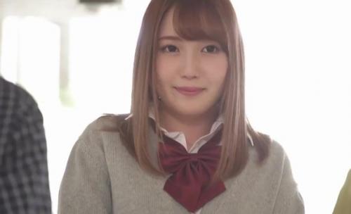 望月あられ＜中年オヤジと中出しSEX＞「おじさんとのHでコンドームなんかいらない！」JK少女の生ハメ中出し性活がいま始まる…。