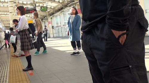 ＊JK＊制服＊痴漢　少女を追跡すると人気のない場所で即強姦！車内では抑えていた理性を爆発させ泣き叫ぼうとお構いなしに犯し倒す！！ 【何度イっても止めない低速指マン痴漢→降りたら即強姦 2】