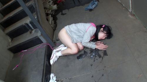 【観覧注意】ミニ系＊キメセク＊媚薬付きバイブ挿入、オイルまみれSEX等。朦朧にされながら涎、涙、鼻水、体液にまみれた少女たちのイキ顔！【同じマンションに住む小さい女の子に媚薬を塗り込んだチ○ポで即イラマ。結果、ねば～っと糸引くえずき汁まみれのイキ顔で淫乱化。4】