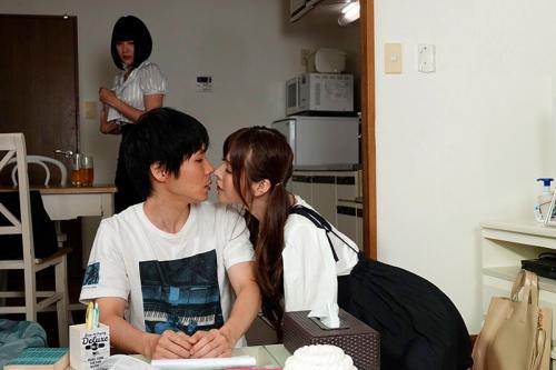 橋本ありな＜彼女の親友NTR＞一ヶ月間の禁欲の果てに彼女の親友と僕が浮気SEXだけに没頭した彼女不在の2日間。