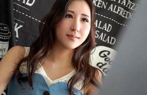 【素人ナンパ】上品な京都弁で某企業の受付嬢OL　えみさん（22歳）