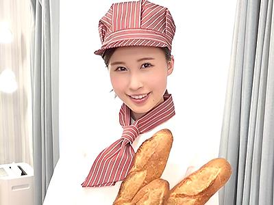 【朝倉ここな】可愛らしいパン屋の看板娘は脱いだら超ドスケベボディ！密着ピストンで中出し！