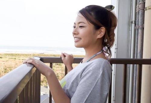 ＃今井夏帆 　波乗り歴10年以上！まぶしすぎる日焼け跡と、みずみずしく実ったG乳ボディが迫力満点なスポーツ娘