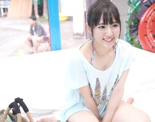 ＃海ナンパ　カップルNTR 彼氏までミラー越し30cmの距離で密着泡マッサージ体験！