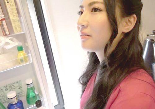 ＃素人「…あなたゴメンなさい…2人の寝室なのに他人チ◯ポでイッちゃいました…。」夫の居ぬ間に自宅寝室で不倫中出し性交！熟女ナンパご自宅訪問！