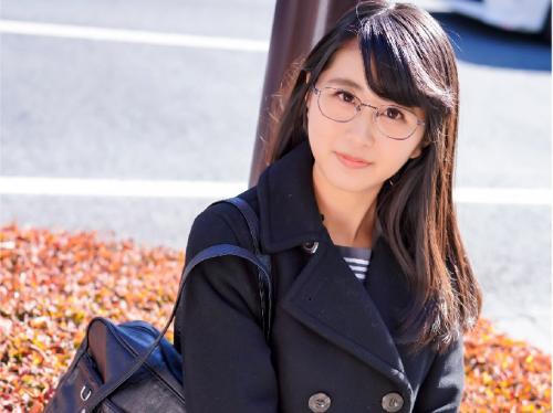 ＃素人「…気持ちよすぎて…声漏れちゃう…♡」浪人生の彼氏とはお互い実家で中々エッチ出来ないみたい。
