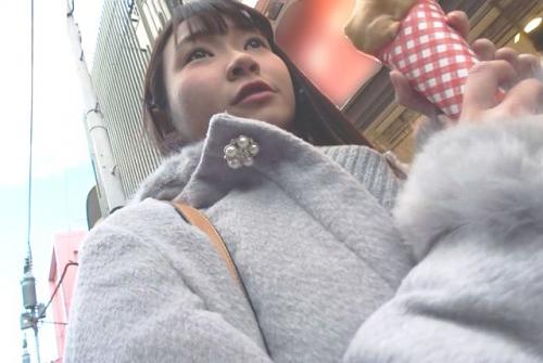 ＃素人「出会い系で見つけた現役名門女子大生」カラダをくまなくベロベロ舐めまわす事でスイッチが入るリップご奉仕ムスメだった！