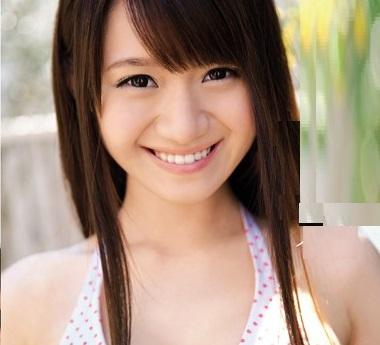 ＃美少女　カメラの前で初脱ぎ、フェラチオ、オナニー、セックス…。彼女の全てをその目に焼き付けてください。