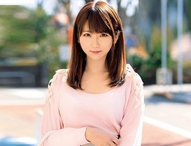 ＃素人　アイドル級にカワイイ現役OLさんが待っていた！清楚な見た目から想像できないが、服を脱がすと超エッチ！
