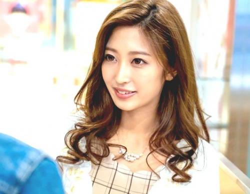 ＃人妻ナンパ＜膣内射精＞セレブな女性をターゲットに！ナンパした人妻たちをなし崩し的に脱がせていきます♡