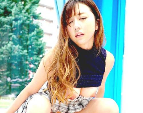 ＃ナンパ「気持ちよくなると、こんなにも、出ちゃうんですね…」感じて…イッて…吹いて…最後は牛乳を口に含んでいることを忘れて大絶叫アクメ！