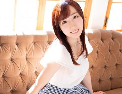 ＃皆川ゆうな 脱いだら透き通るような白肌！Eカップ美巨乳！細腰クビレ！韓国大好きなイマドキ女子大生！