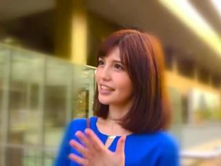 ＃人妻ナンパ＜膣内射精＞スタイル抜群パイパン人妻！可愛らしい細身の美人妻、超色白で透明感のある美肌がファーストクラスなセレブ妻。