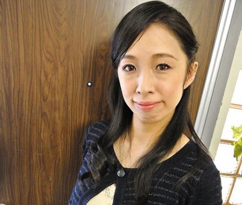 ＃熟女　父親にバレないように、田舎の母親との淫らな生活