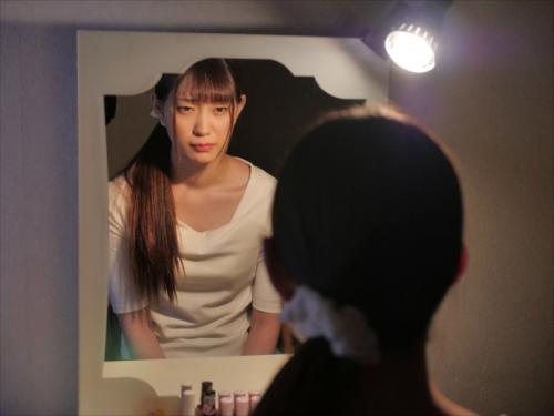 ＃美谷朱里＃人妻「…お、お願い！中には出さないで‼‼」夫の病室の隣は元上司。カーテン越しに毎日犯され続ける背徳SEX。