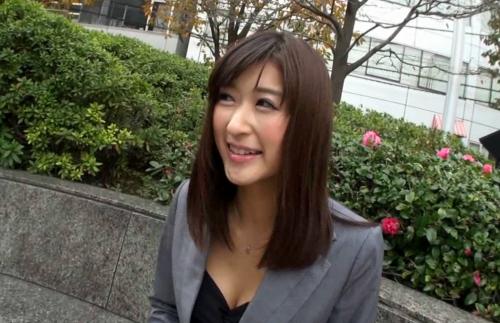 ＃OL＃パンスト　きっちりしたスーツを着こなすヤリ手のキャリアウーマンもSEXは大好き！！パンストに包まれた女の下半身は男を欲情させる。