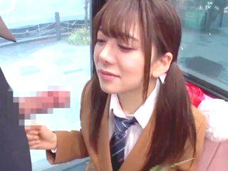＃素人「オチン◯ン初めてみました♡」卒業式後のJKをナンパ！イキまくりの思い出を作る優しいナンパ師達！