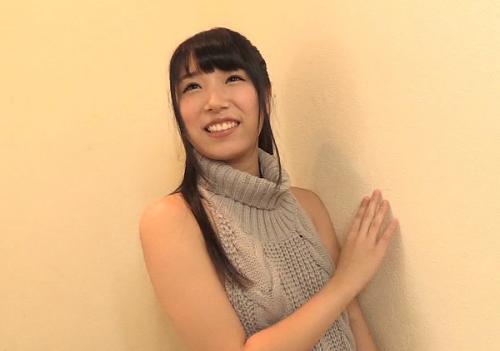 ＃みひな　即ハメ×潮吹き×ポルチオ 大情熱SEX！イッてもやめないで欲しいなどの願望を語ってくれ、お試しに目隠しして電マを当ててみたところ潮まで吹いて噂通りと確認完了。