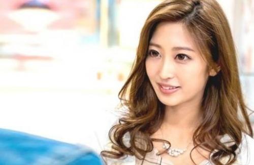 ＃ナンパ「超弩級SSSクラスセレブ妻♡」ファッションインタビュー⇨なし崩し的に脱がせて中出しｗｗ！