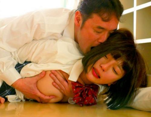 ＃乃木蛍「…もうやだ…許して。」教師から少女に掛けられた冤罪の代償は恥辱の淫行だった…。抵抗できない少女の口を肉棒で塞ぐ…