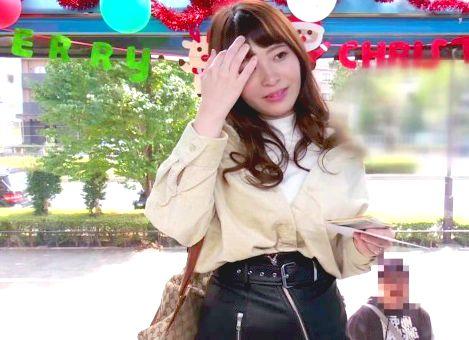 ＃素人＜MM号＞「旦那とのワンパターンSEXに飽きてて…」腰をガクガクふって潮！潮！ビッシャアァア！アクメ！